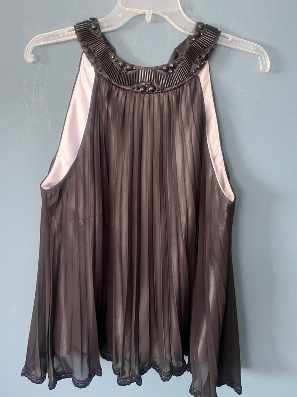 JR Nites pant suit two piece Embellished Pleated Halter Tank Top w flowing pants